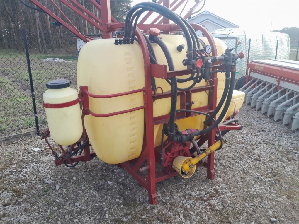 Opryskiwacz hardi 800L 1000L