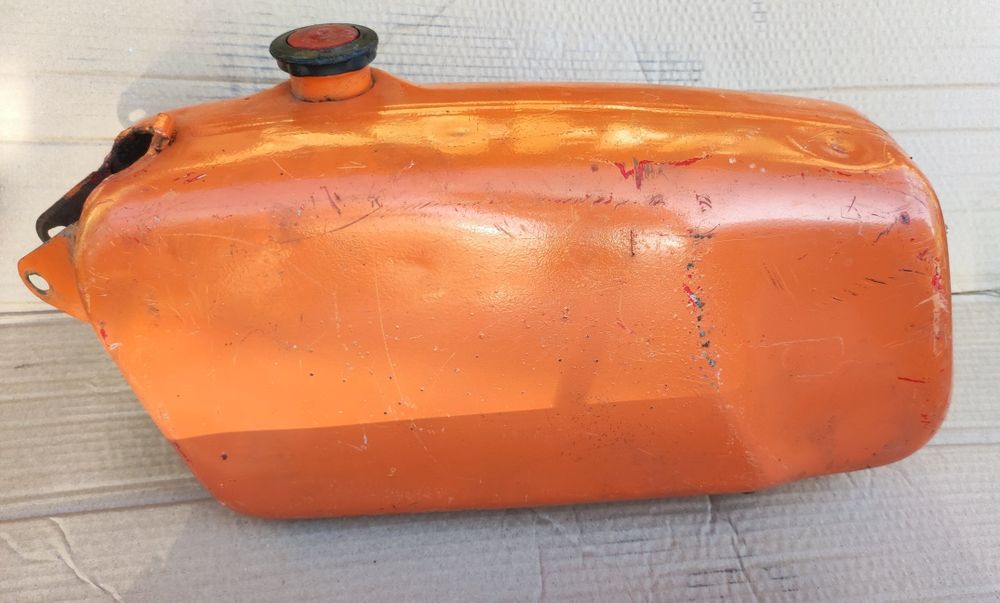 Jawa 50 Jawka Mustang Zbiorniki paliwa dwie sztuki.
