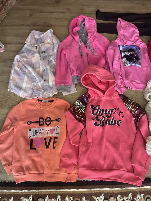 Пакет речей на дівчинку