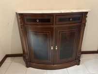 Sapateira com pedra mármore