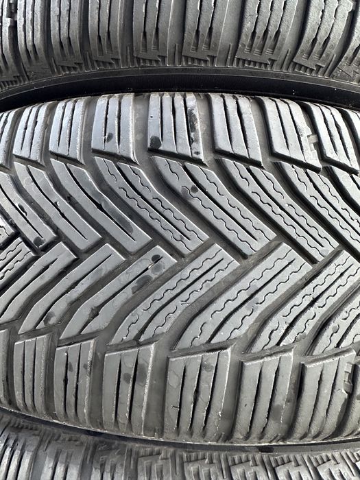 215/60/16 Michelin Alpin 6