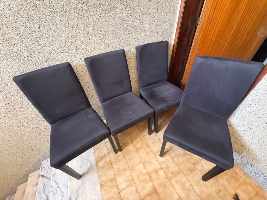 4 Cadeiras Tecido
