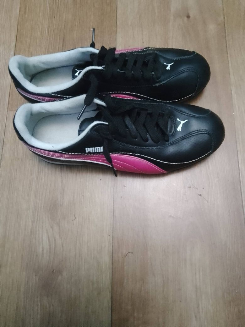 Buty damskie sportowe PUMA rozmiar wkładki 24