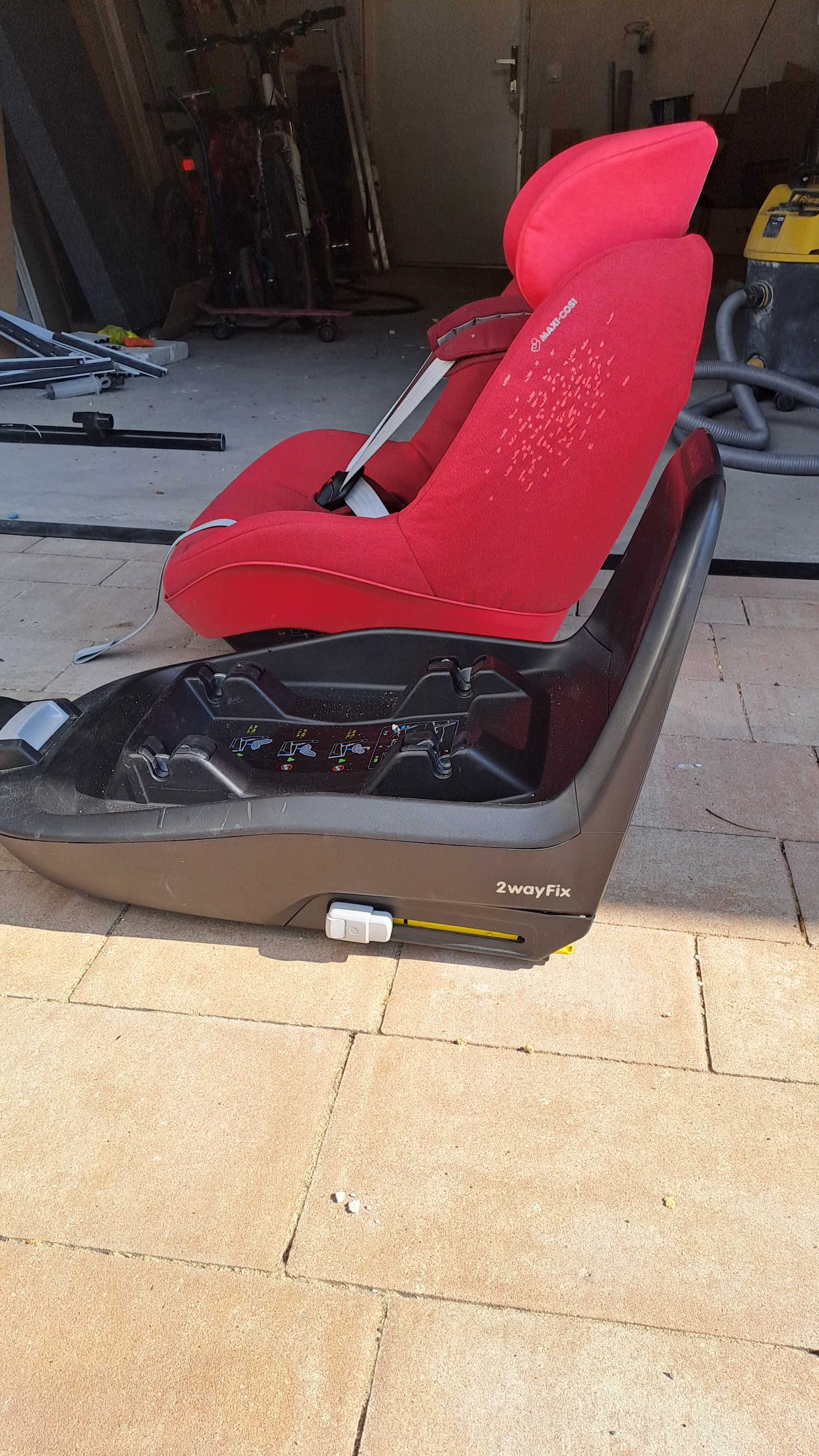 Fotelik 2wayPearl (Maxi Cosi)
