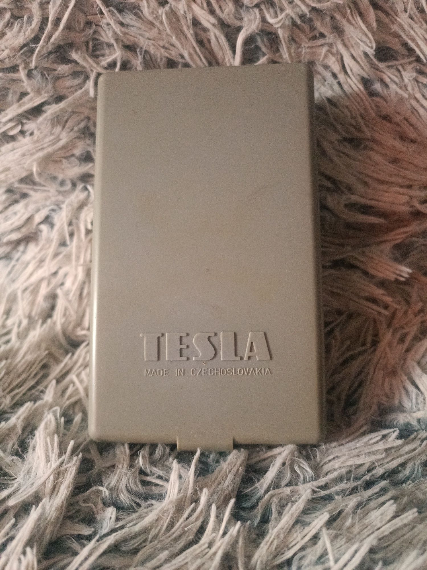 Mikrofon tesla amd 106
