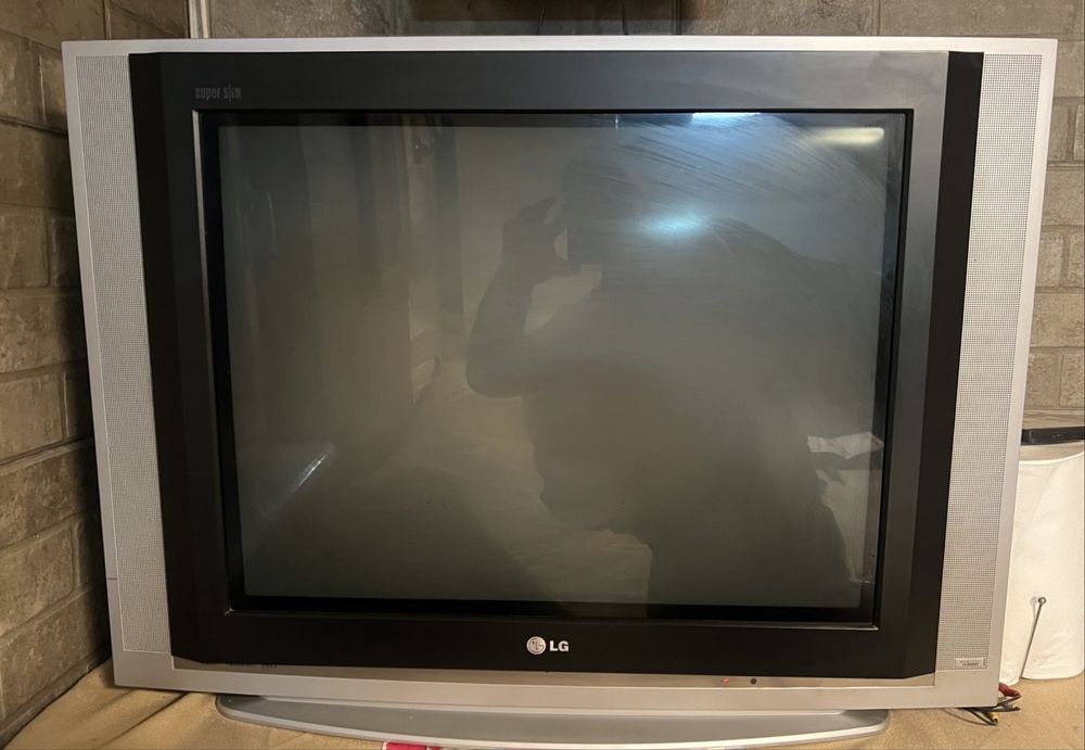 Телевізор LG super slim