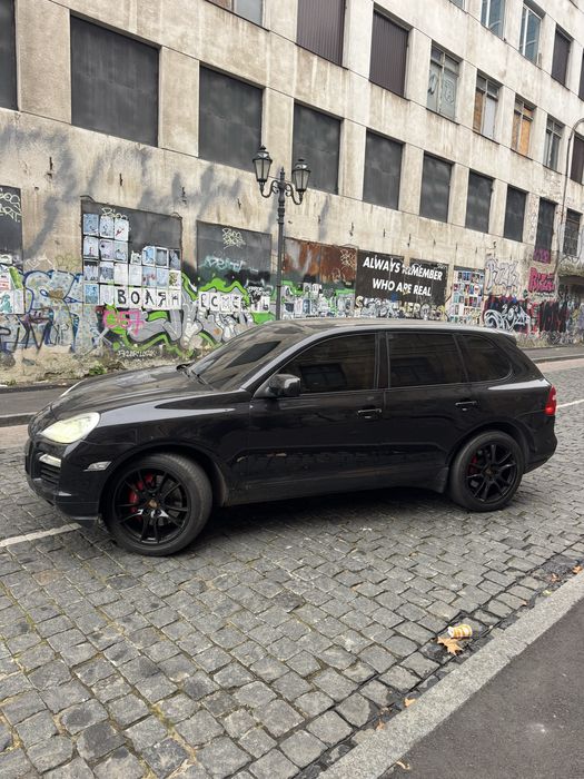 Porsche Cayenne 4.8 Turbo S
