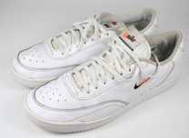 Używane Sneakersy Nike Court Vintage Prem CT1726 rozmiar 44