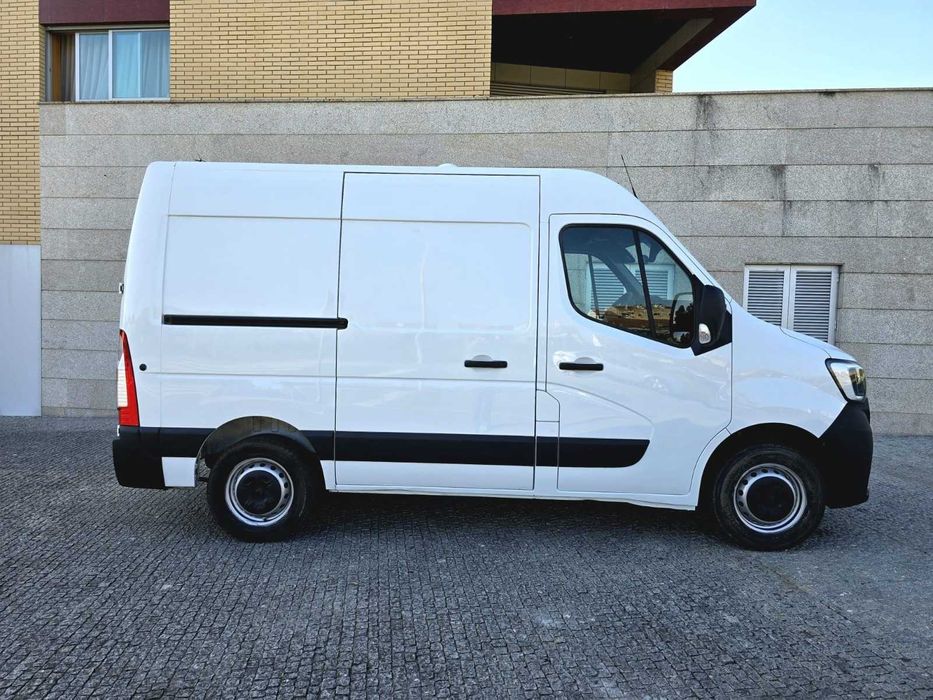 Renault Master 2.3 dci 135cv - Novo Modelo - Full Extras - IVA