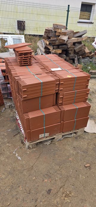 Karpiówka prosta Wienerberger czerowna angoba