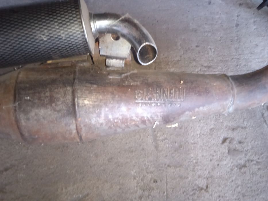 Глушник мопед-скутер.