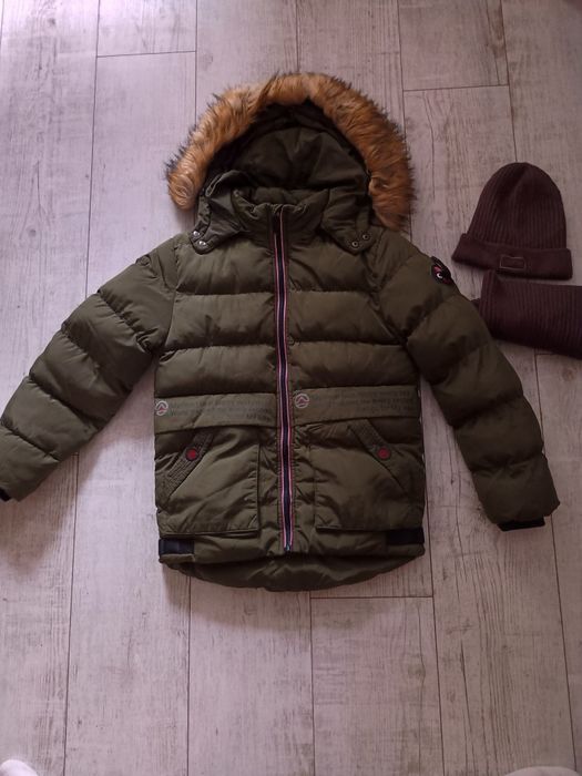 Kurtka zimowa CARRY r. 9 10 lat 140 plus czapka komin