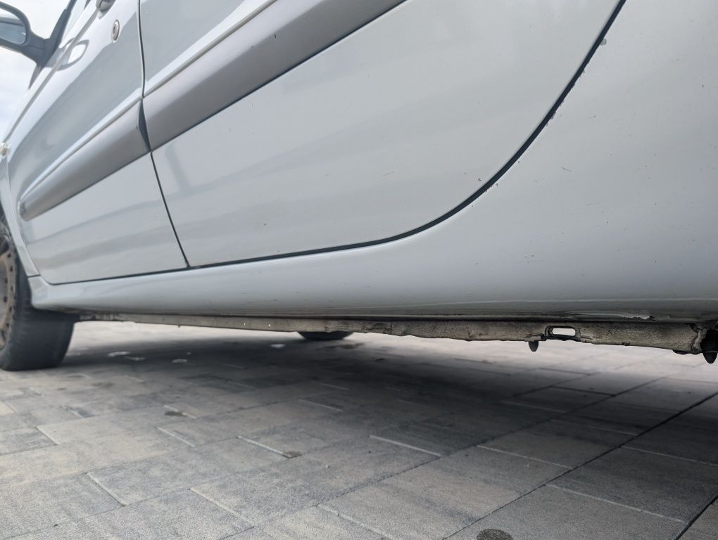 Sprzedam Scenic 1.9dci