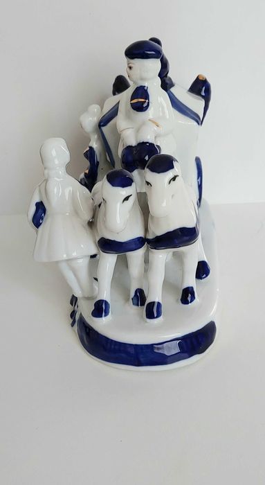 Figurką porcelana