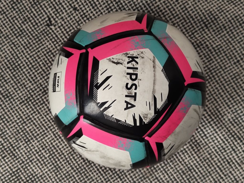 Bola de futsal profissional Kipsta