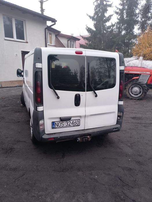 Renault Trafic 1.9 z hakiem