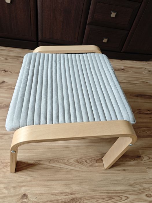 Podnóżek POÄNG Ikea