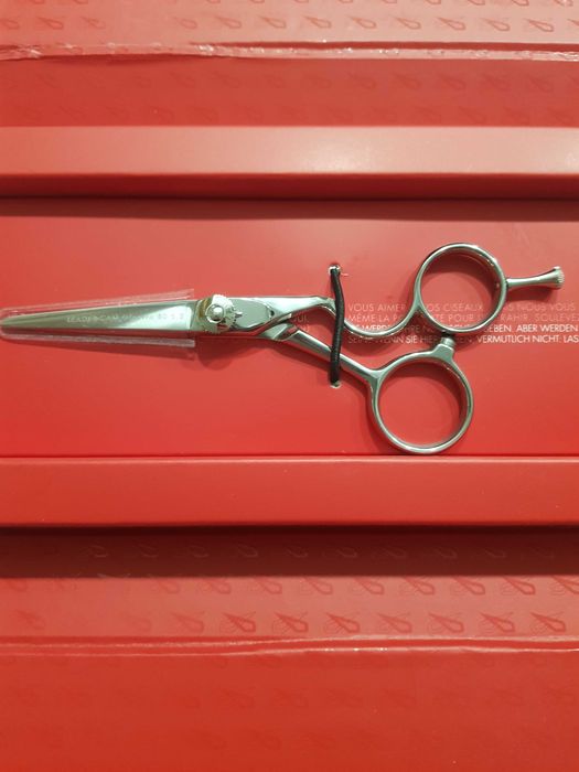 Tesouras profissionais de cabeleireiro