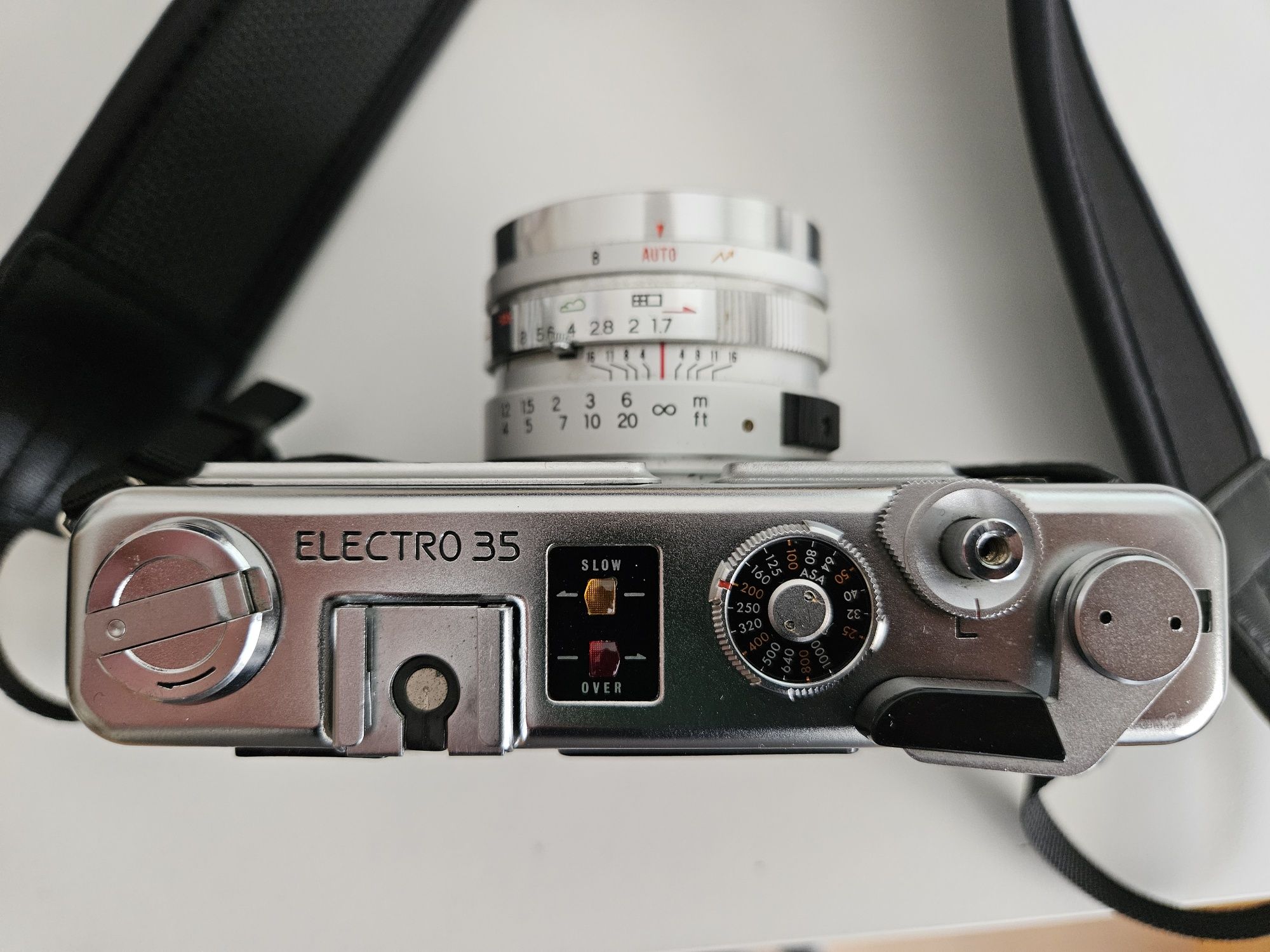 Yashica Electro 35 GSN - restaurada e em ótimo estado