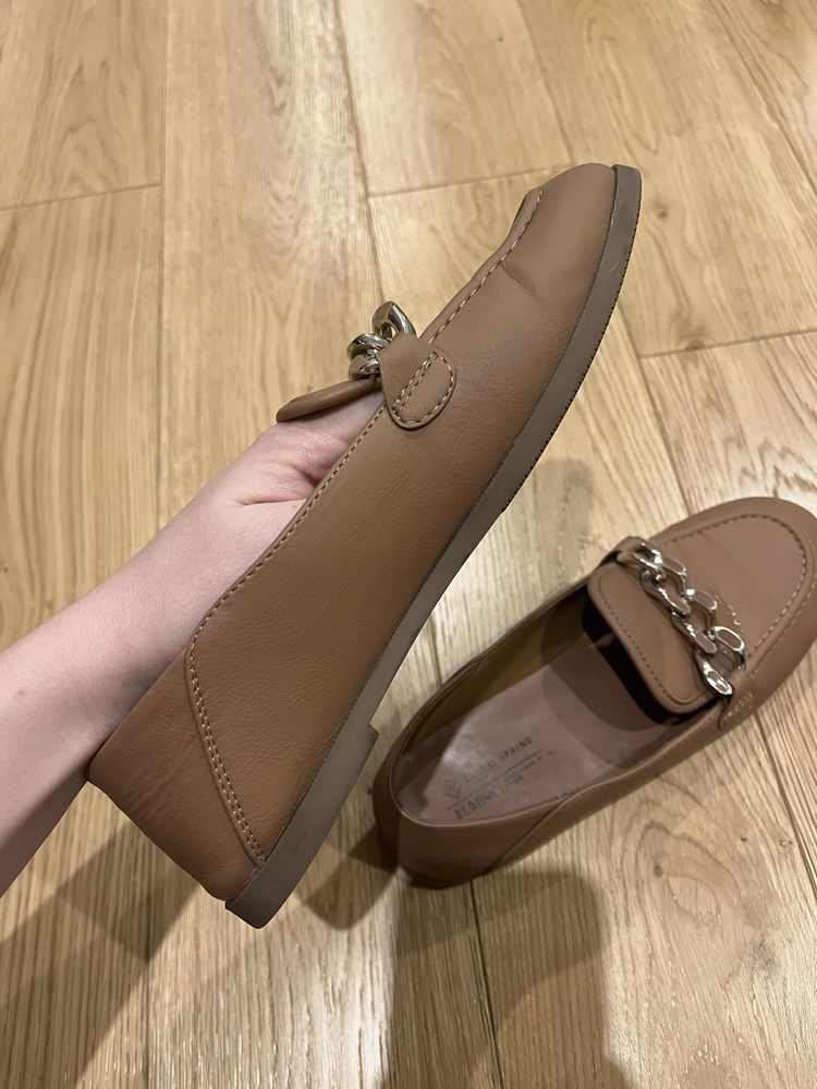 Loafersy Torii Call it Spring 37