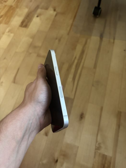 Iphone 13 128gb 100% kondycji baterii
