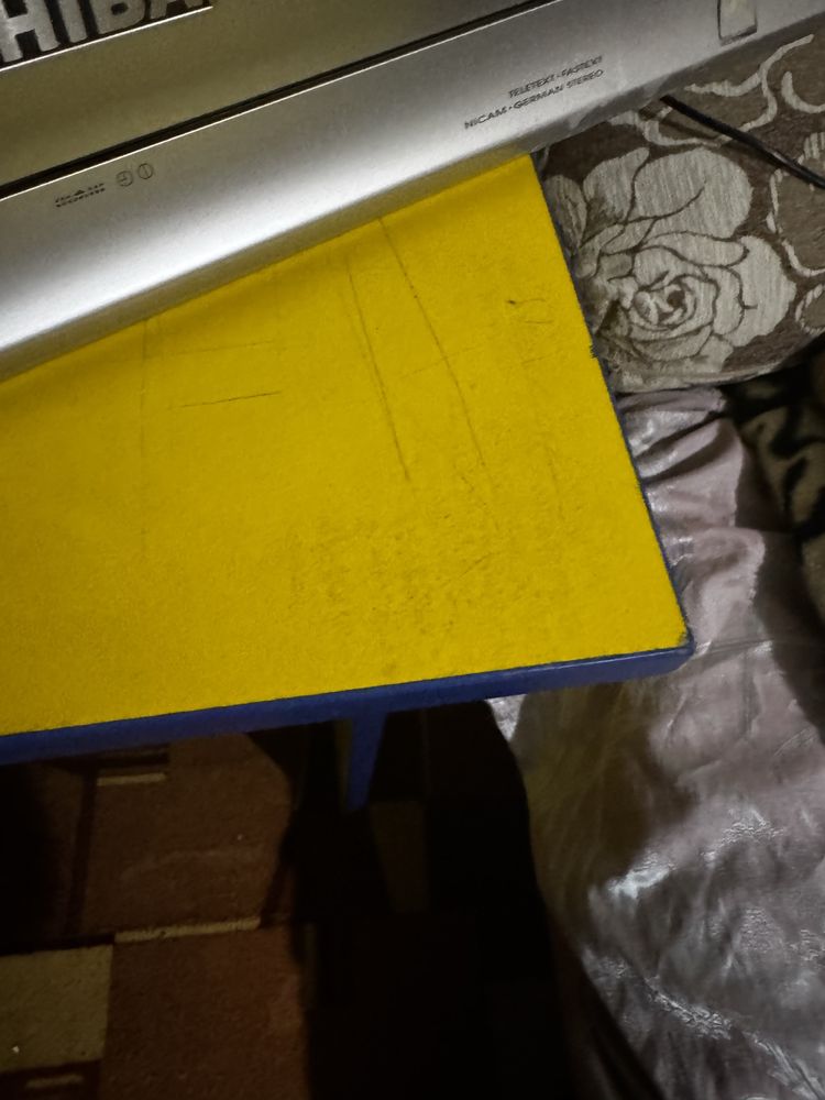 Продам стол