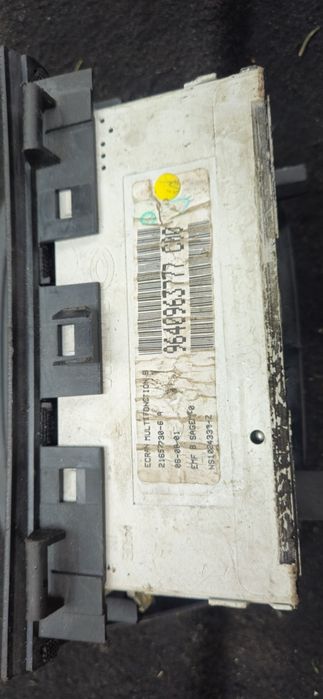 Wyswietlacz peugeot 307