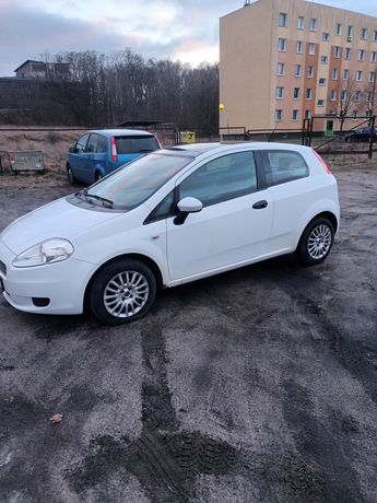 Fiat Grande Punto 1.4  16V,  77 KM 2009 r. z Panorama