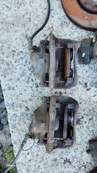 Стойка взбори Peugeot пежо 406 коплектом