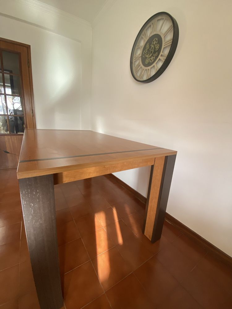 Mesa  de carvalho extensível conforama