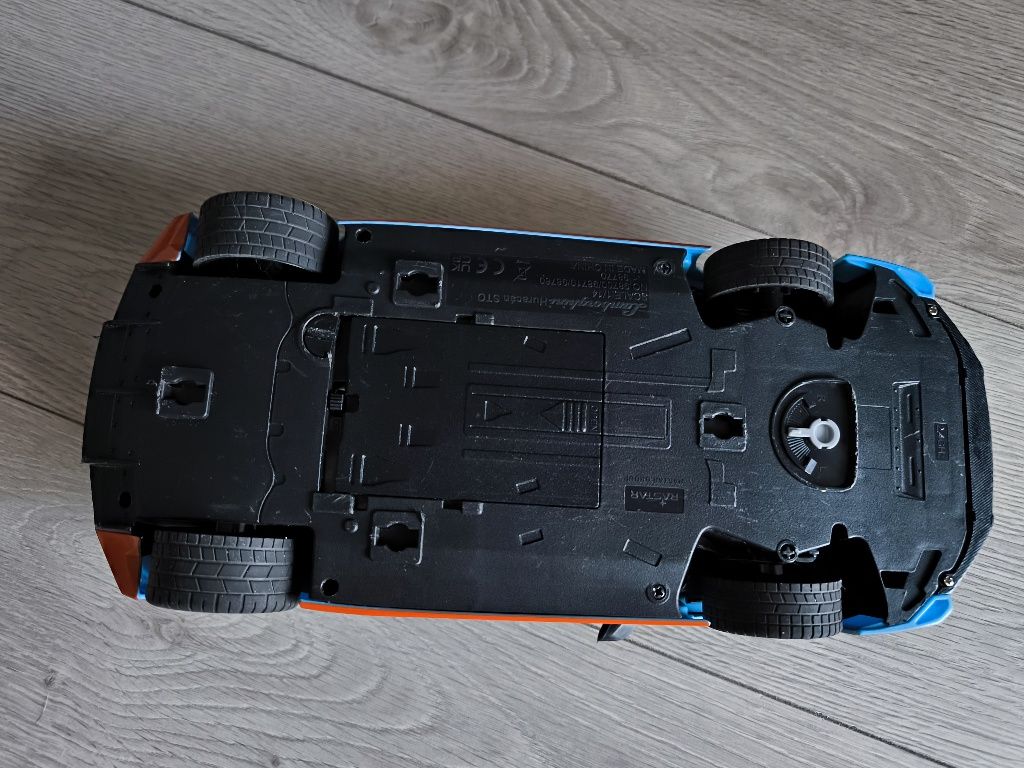 Zdalnie sterowany Lamborghini Huracan STO 1:14