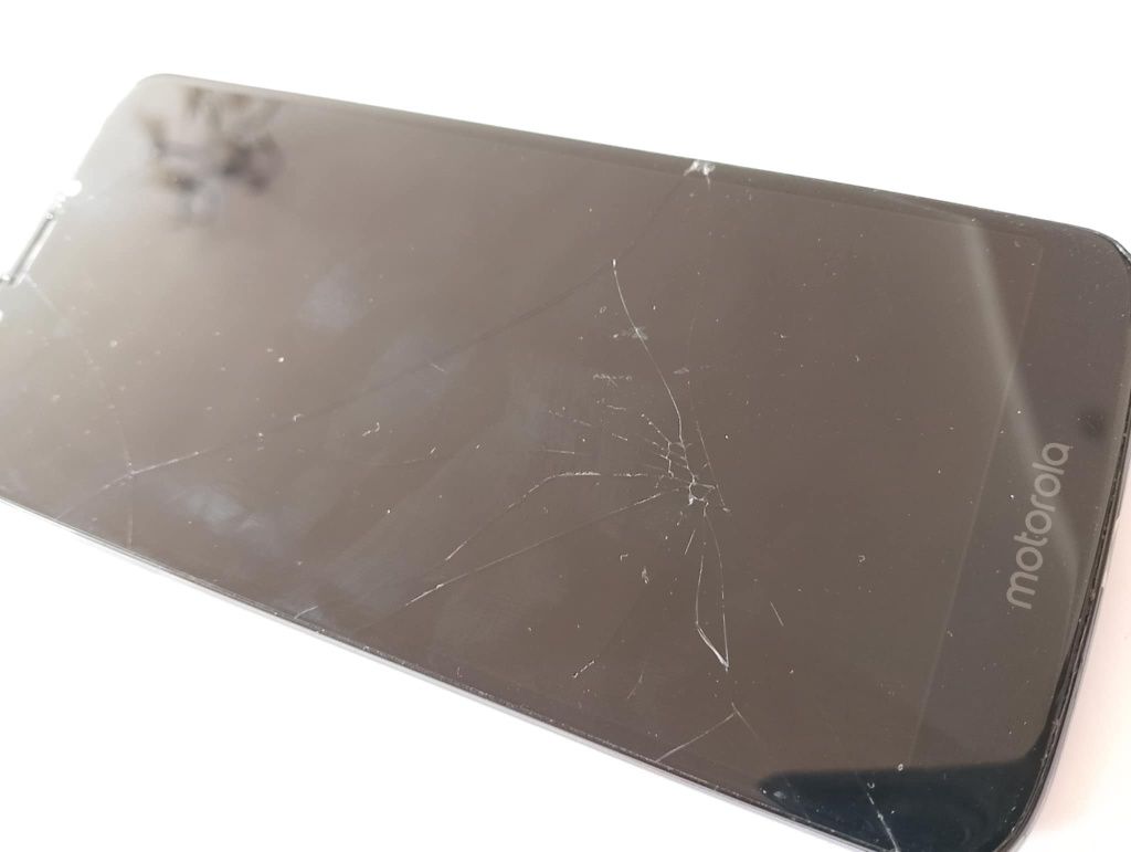 Motorola moto E5 Plus