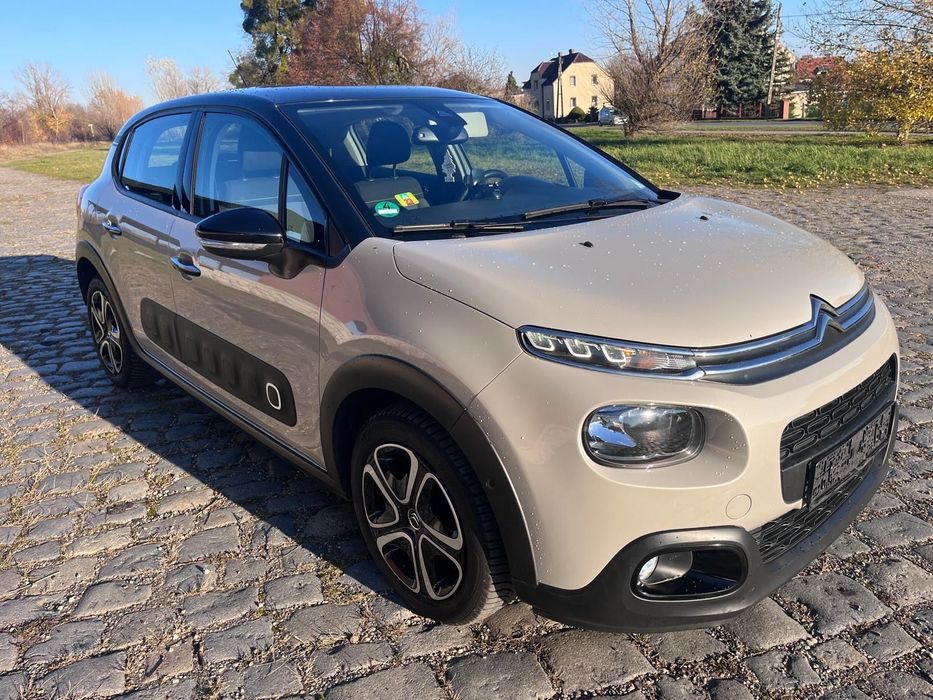 Citroën C3 Citroen C3 1.2 Pure Tech Shine 110