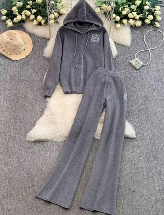 Спортивный костюм женский комбинезон двойка зимний