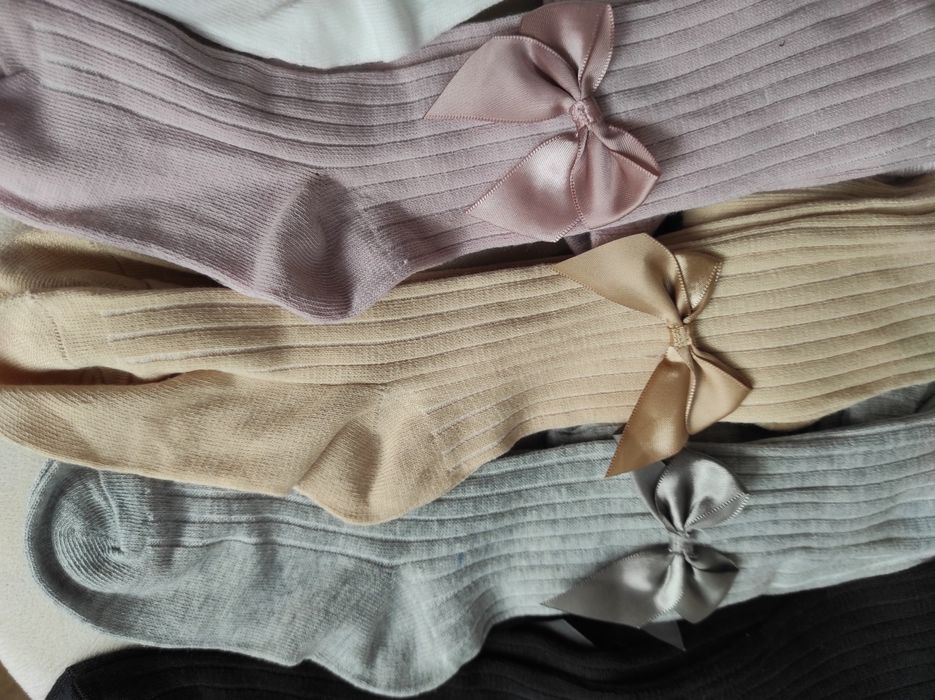 Nowe rajstopy z kokardą 128 dla dziewczynki zestaw