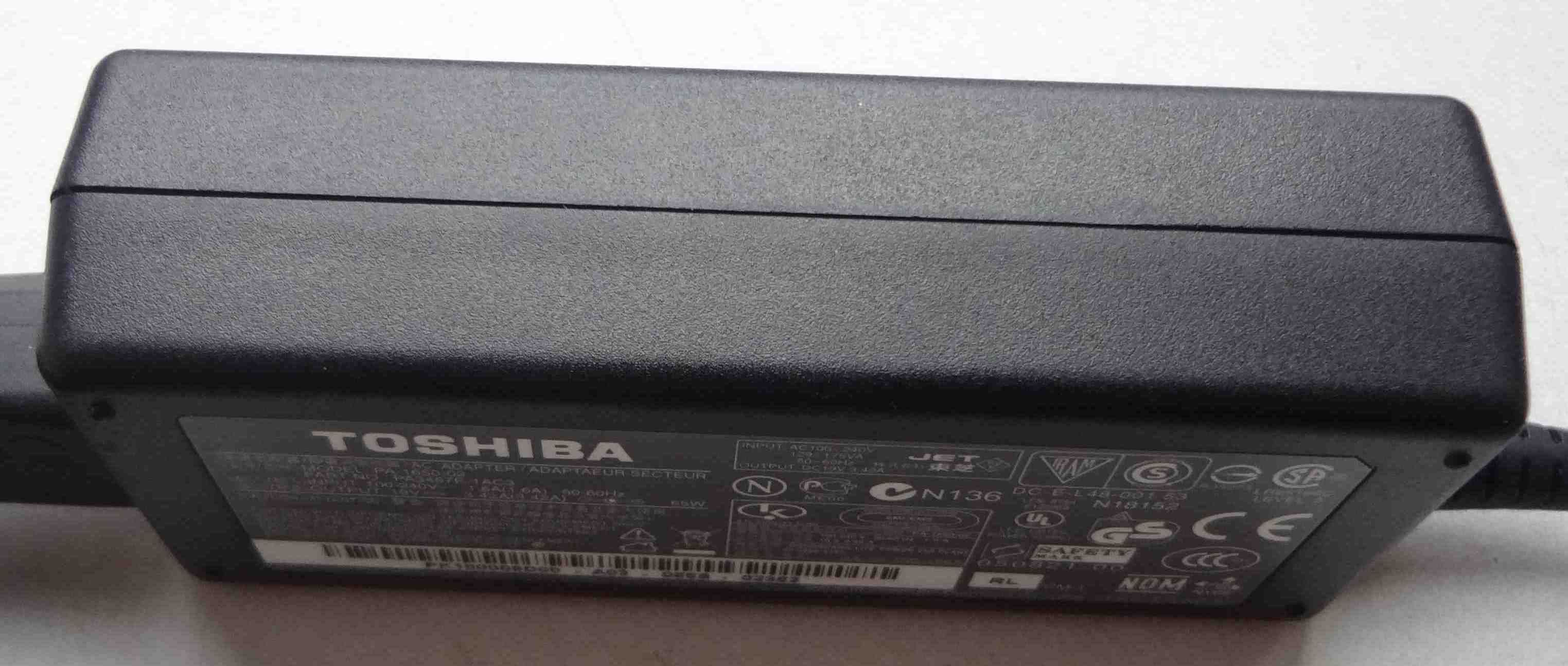Блок питания для Toshiba 19V 3.42A 65W модель PA-1650-02
