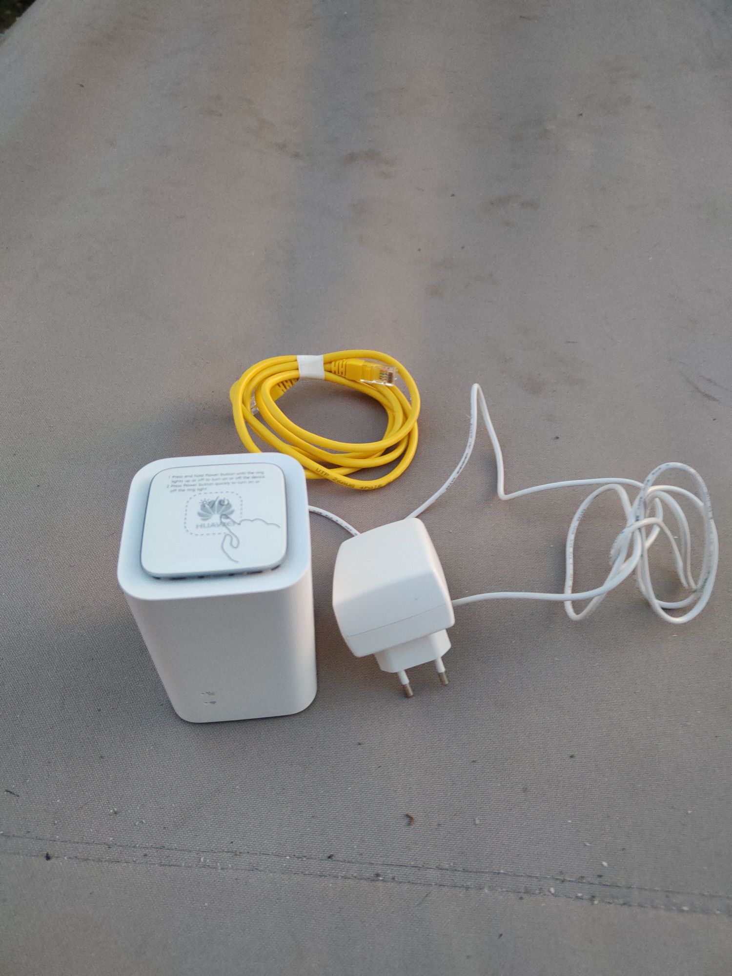Router Huawei LTE cube E5180