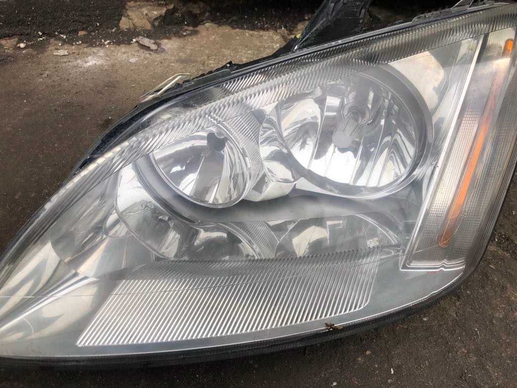 Передні фари форд,Ford c-max, focus. ЦІНА ЗА ПАРУ