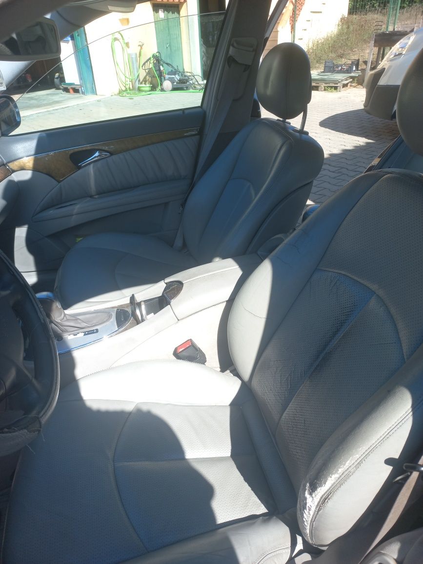Mercedes Benz e270