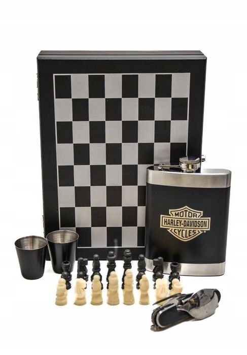 Piersiówka Szachy Harley Davidson Dwa Kieliszki Niezbędnik