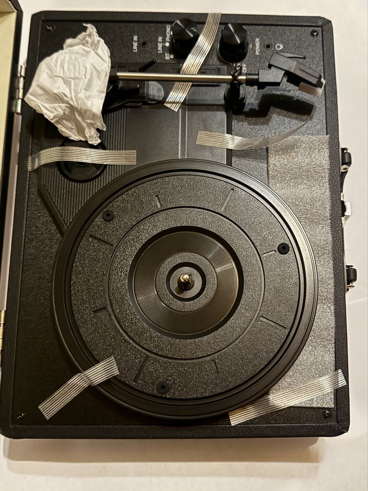 Gramofon ByronStatics KTS-601BT