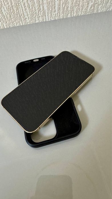 iPhone 13 pro golden