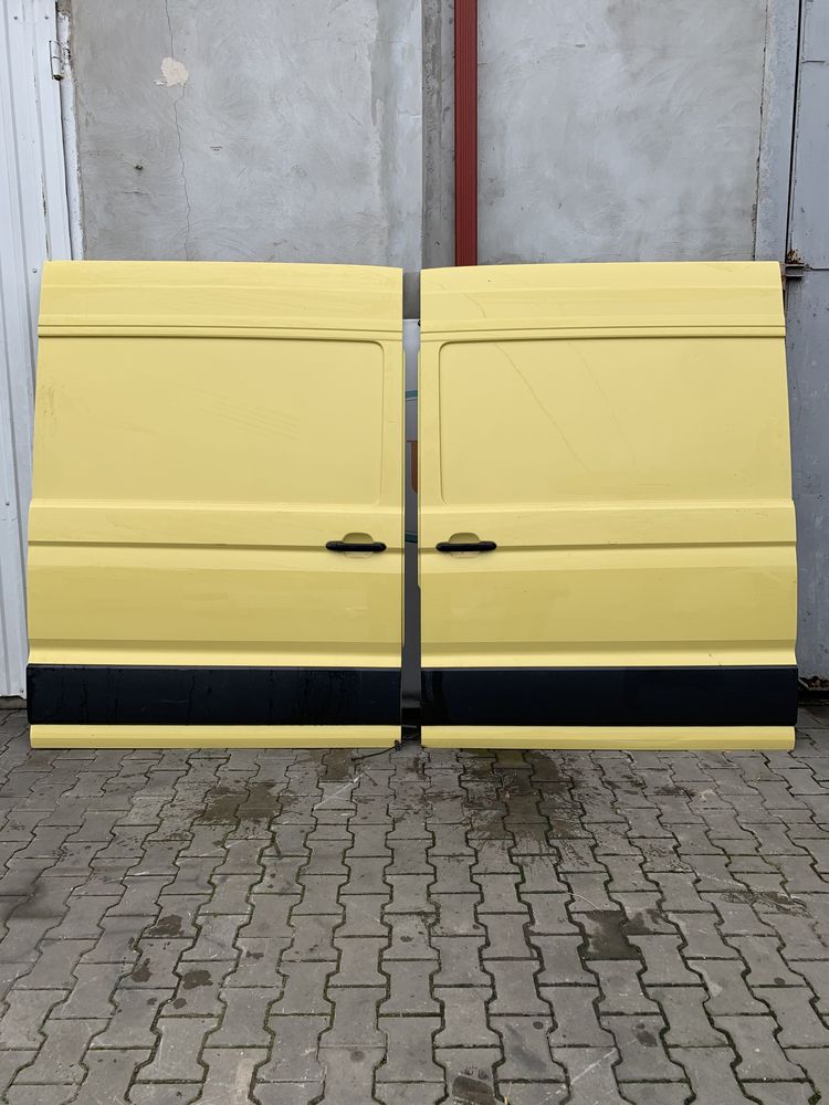 Двері бокові виїзні високі жовті Відсувні Крафтер новий VW Crafter 2