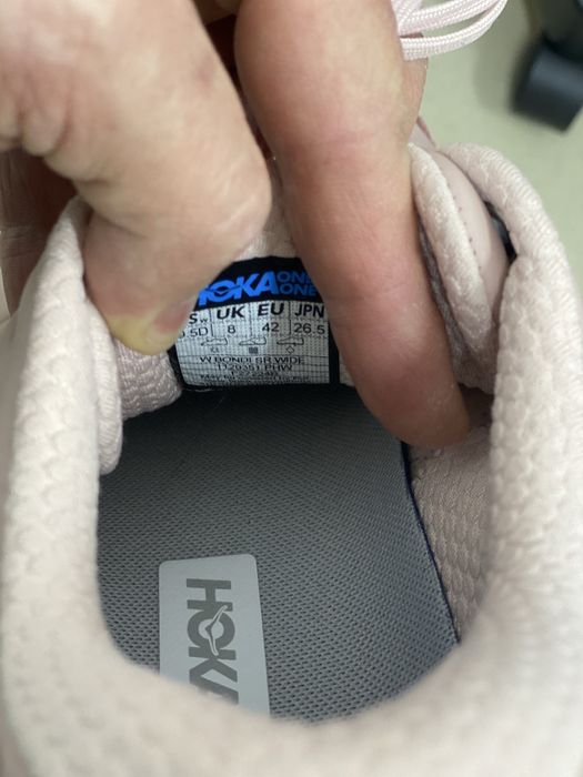 Hoka Оригінал! Кросівки жіночі Hoka Bondi SR Wide.