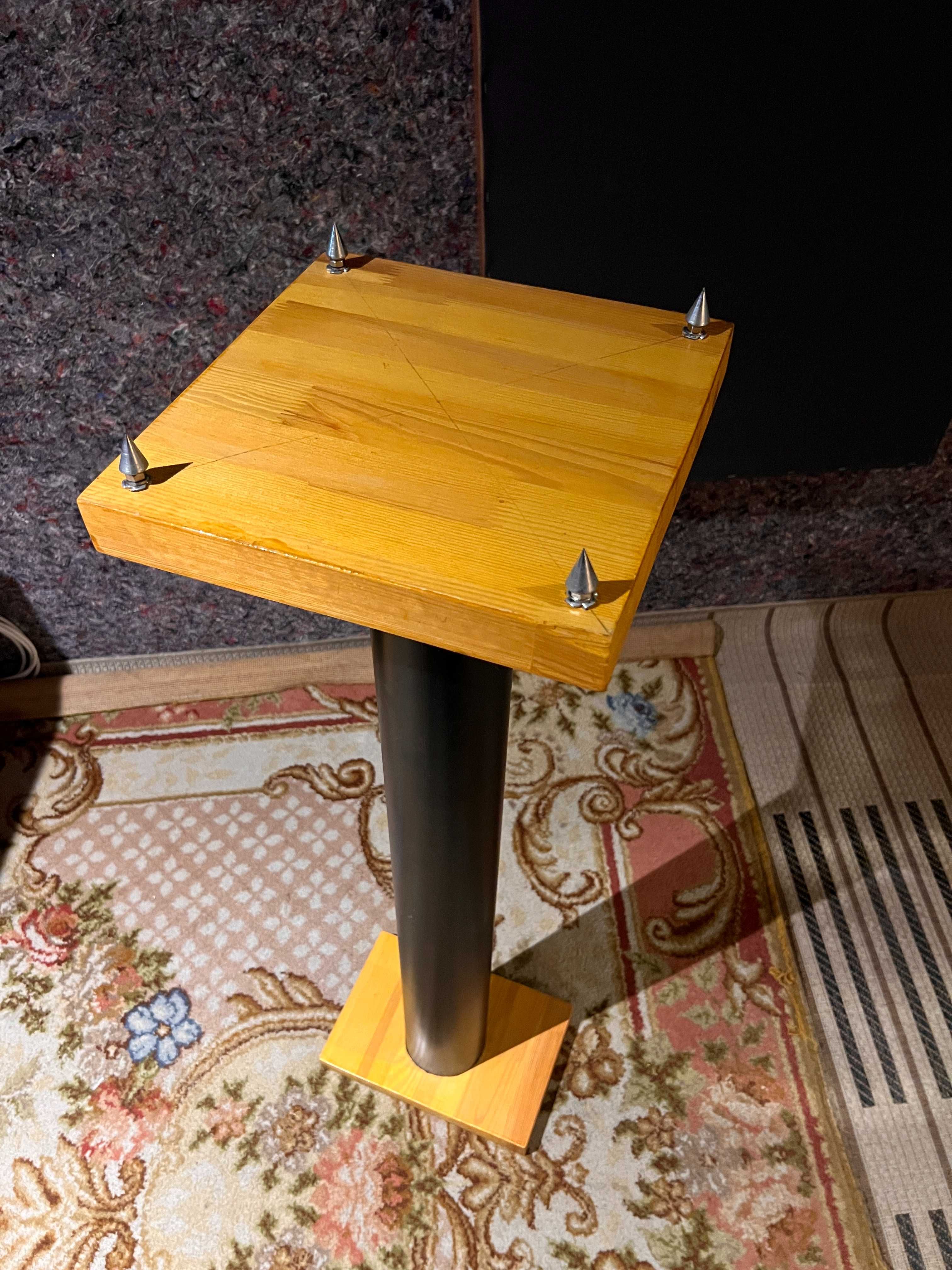 Stojaki pod kolumny / monitory studyjne