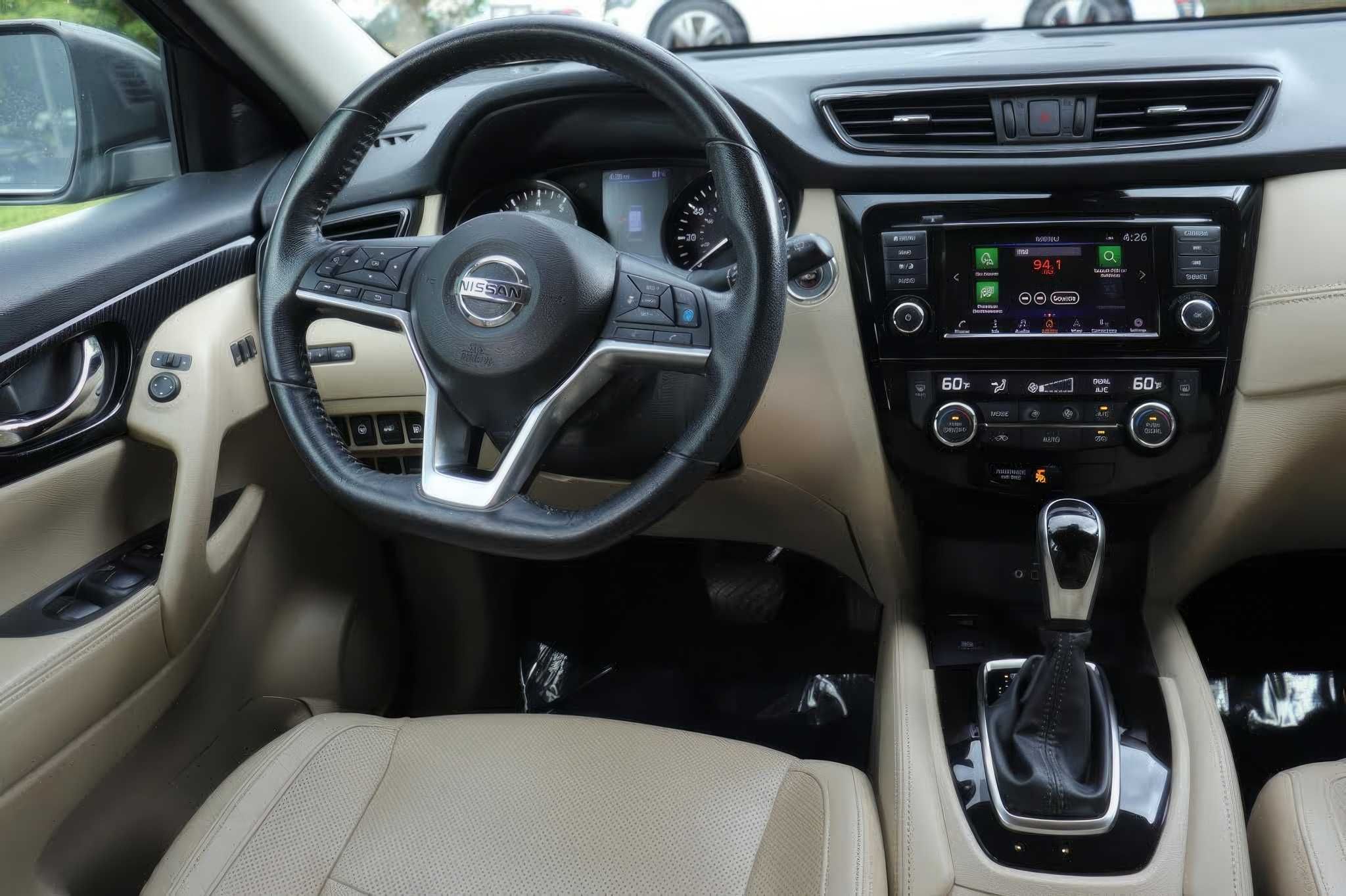 2020 Nissan Rogue SL