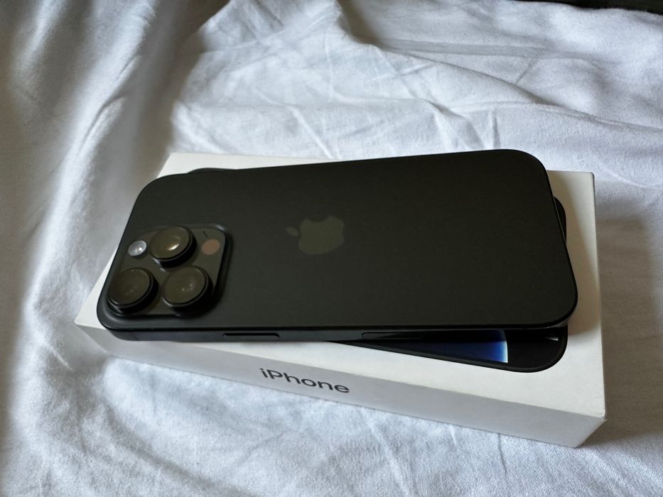 iPhone 16 Pro Jak Nowy