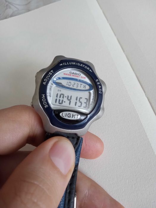Zegarek Casio LW-24H stan db /mały rozmiar