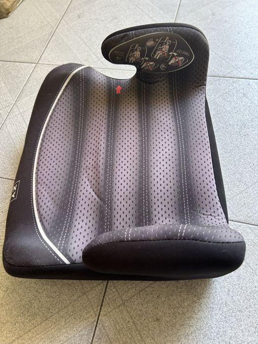 Cadeira de crianca para carro da Zippy