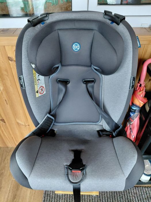 Продам дитяче автокрісло в гарному стані.